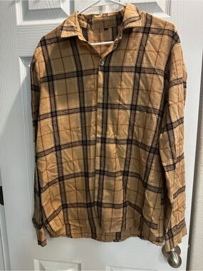 Men's Tan Plaid Button-Up Shirt